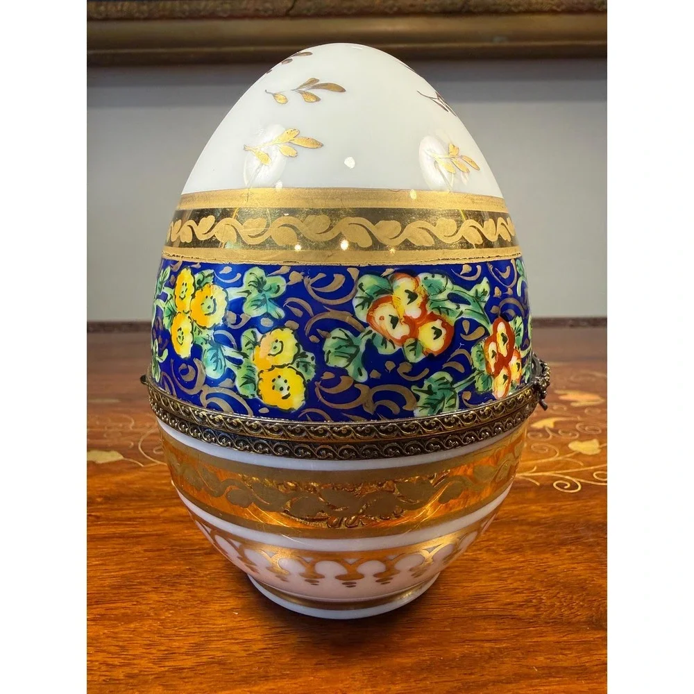 Vintage Limoges Hand Painted Egg Trinket Box